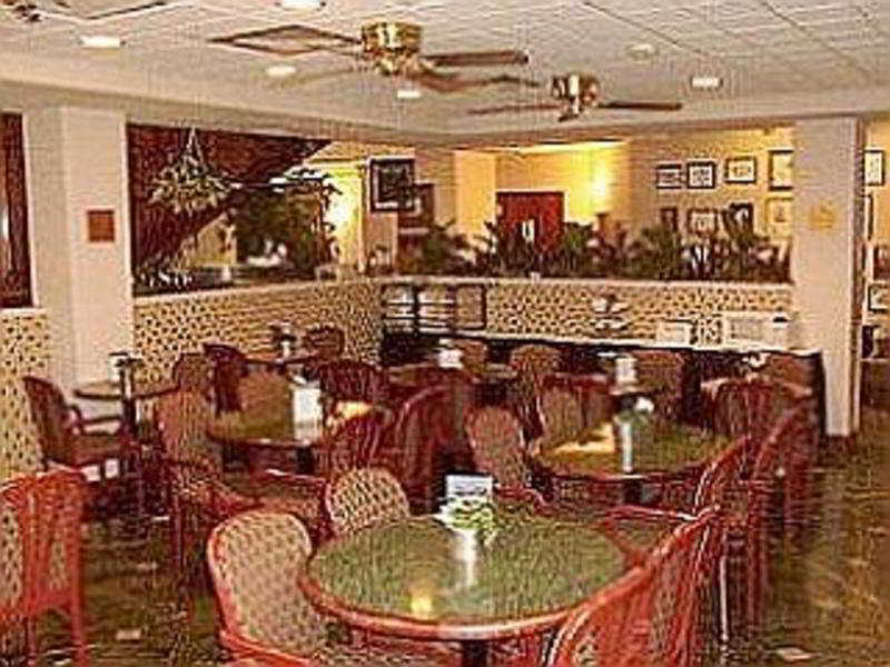 Hawthorn Extended Stay By Wyndham El Paso Ristorante foto