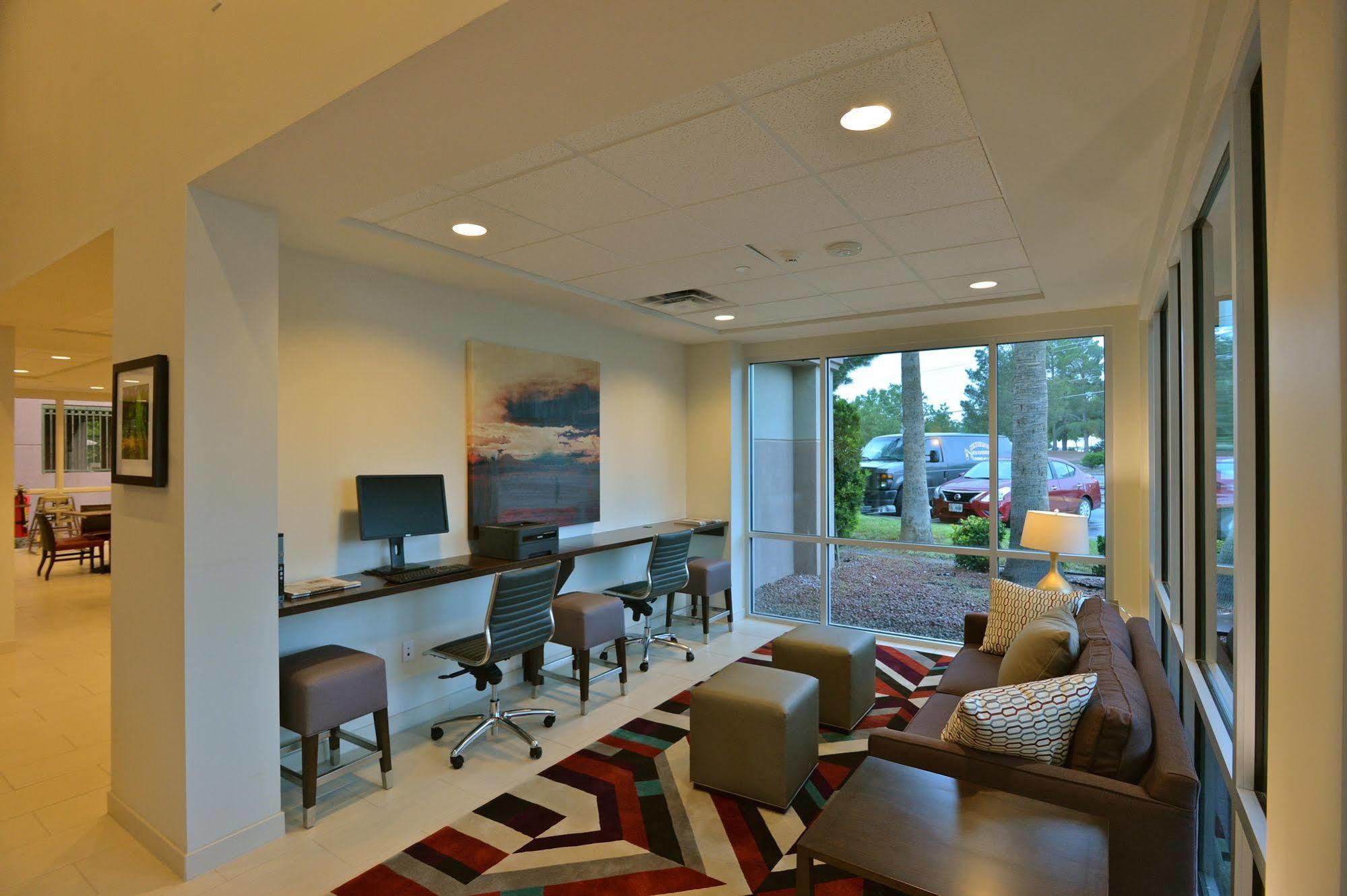 Hawthorn Extended Stay By Wyndham El Paso Esterno foto